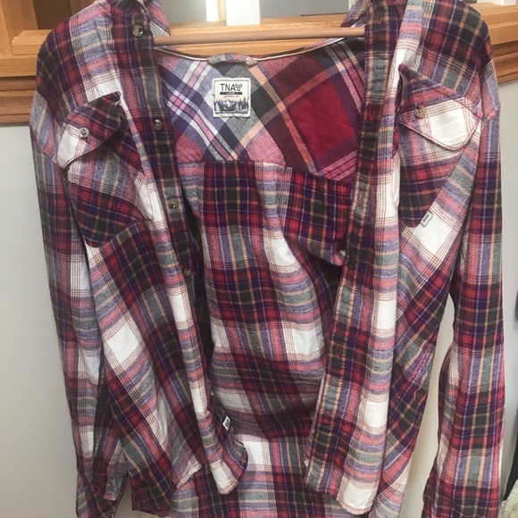 Aritzia - TNA size large boyfriend fit button down hoodie shirt, plaid! - Picture 1 of 4